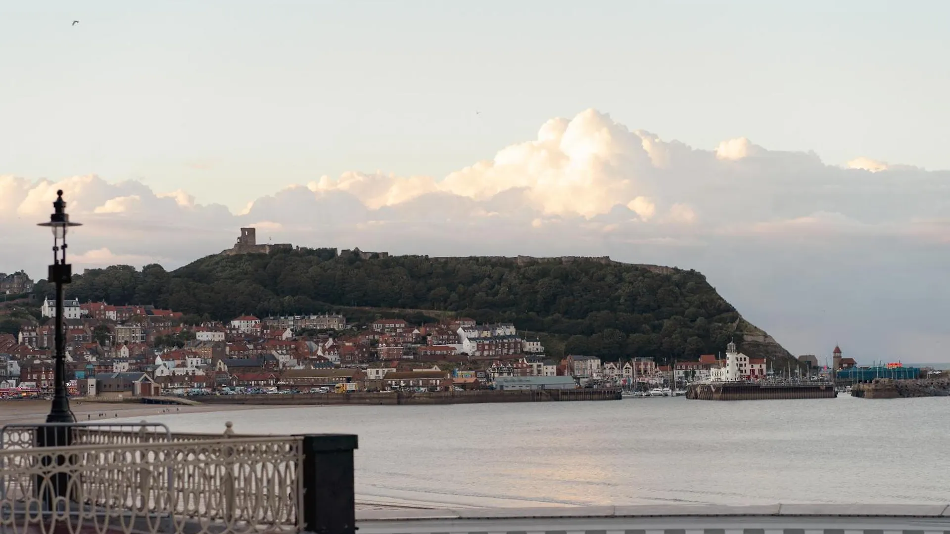St Michael'S Boutique Guest House B&B, North Bay, Scarborough, North Yorkshire, With Free Parking And Free Wi-Fi